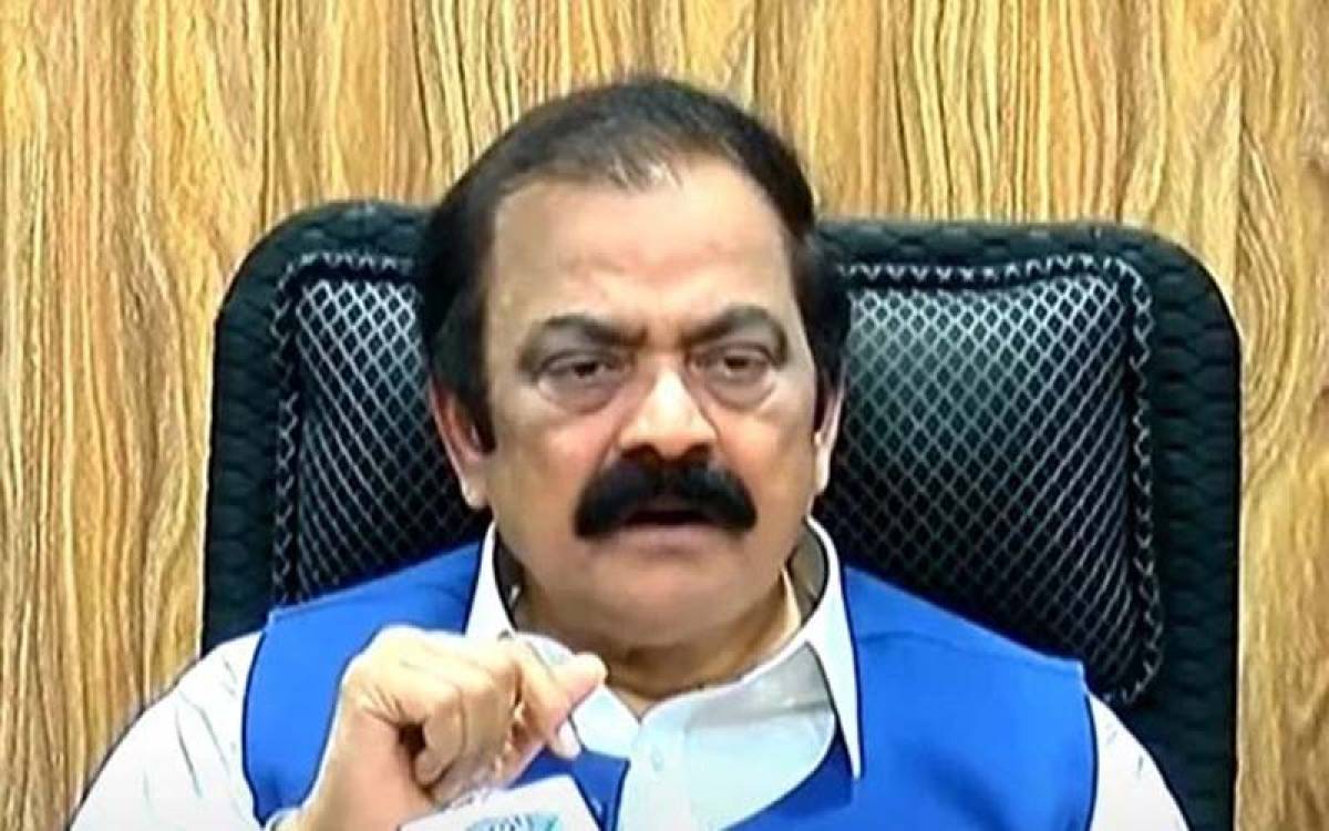 مردم شماری سے سیٹیں بڑھیں گی ، جس کا فائدہ ایم کیو ایم پاکستان کو اورنقصان پیپلز پارٹی کوہوسکتا ہے۔رانا ثناء اللہ