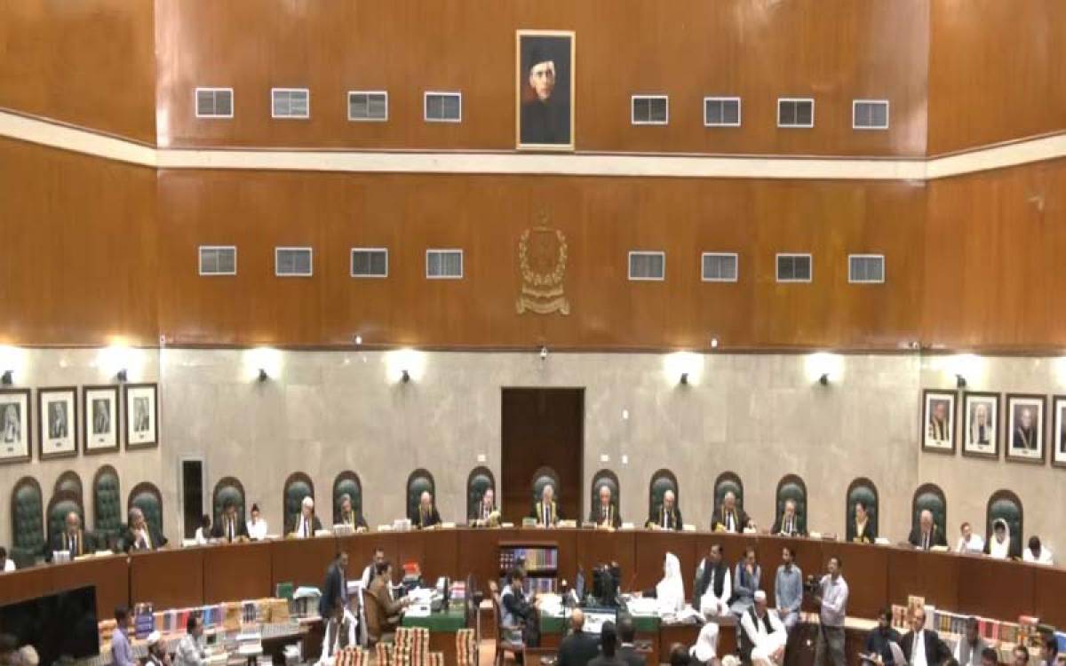 پاکستانی تاریخ میں پہلی بار سپریم کورٹ میں پریکٹس اینڈ پروسیجر ایکٹ کیخلاف درخواستوں پر براہ راست سماعت نشر