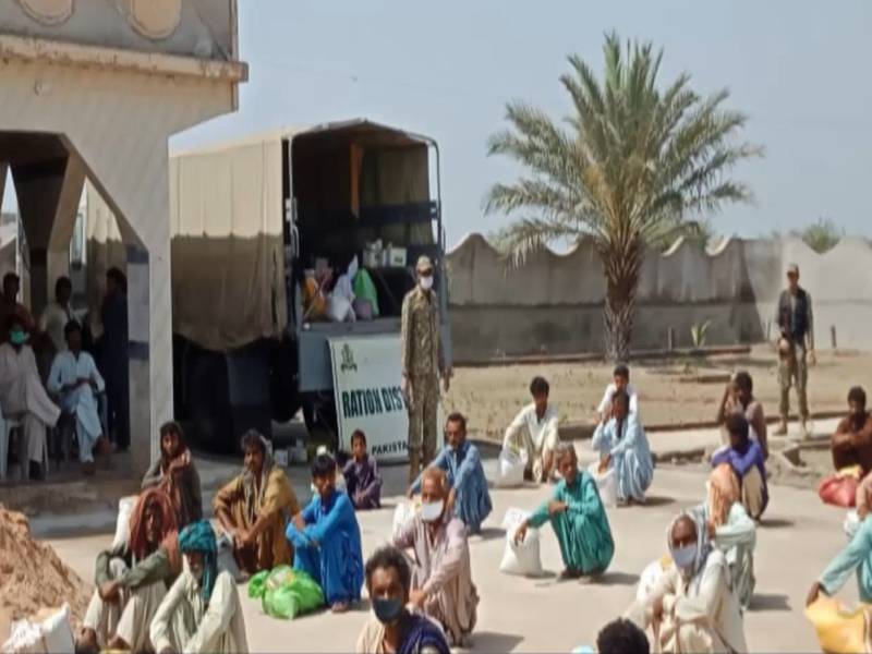 پاک بحریہ کی ملک کے مختلف علاقوں میں امدادی سرگرمیاں جاری