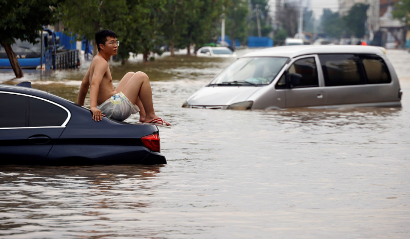 چین: بارشوں کا ایک ہزار سالہ ریکارڈ ٹوٹ گیا، 25 افراد ہلاک