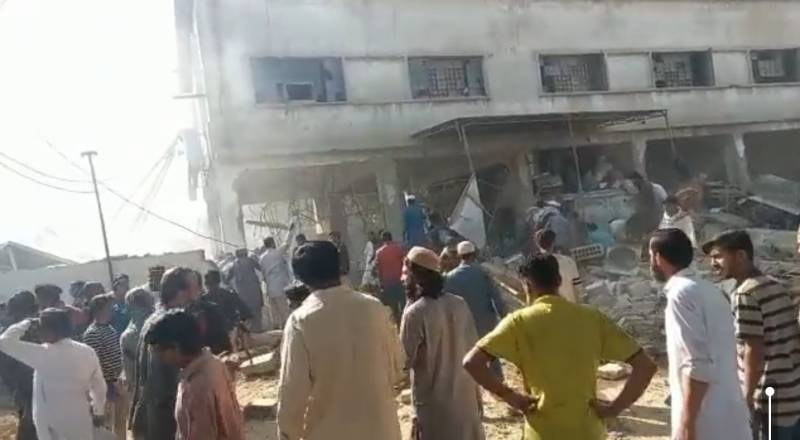 کراچی: شیر شاہ پراچہ چوک میں دھما کہ،10 افرادجاں بحق،13 زخمی