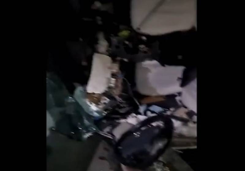 مسلم لیگ ن کے رہنما دانیال عزیز روڈ حادثے میں زخمی،گاڑی مکمل تباہ