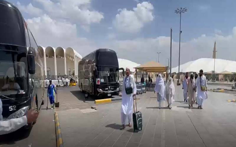 پاکستانی حجاج کرام کے لئے جدید اور آرام دہ سفری ٹرانسپورٹ سہولیات مہیا کی گئی ہیں۔طلال اعوان 