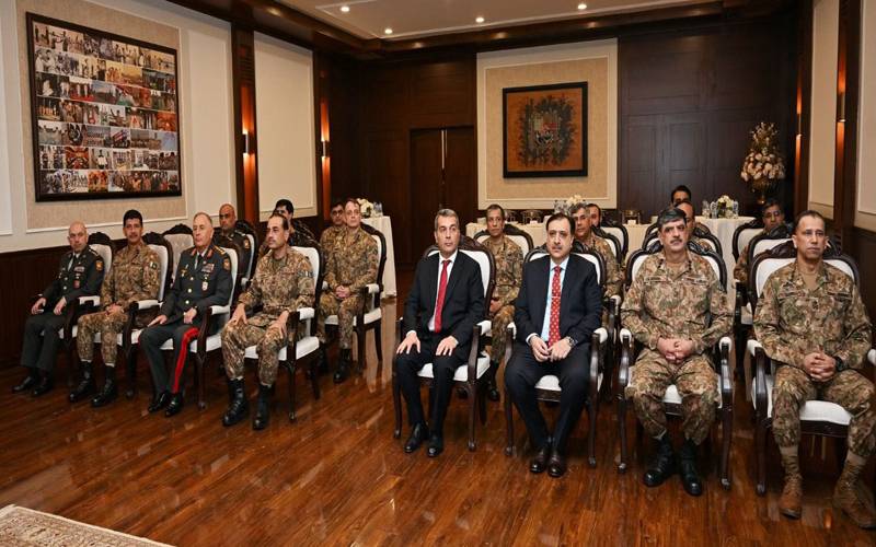 فیلڈ مارشل سید عاصم منیر سے آذربائیجان کے چیف آف جنرل سٹاف کرنل جنرل کریم ولیئیف کی ملاقات 