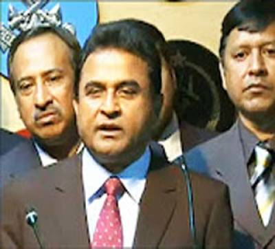 بنگلہ دیش کرکٹ بورڈ کے صدرمصطفیٰ کمال نے کہا ہے کہ پاکستان میں کرکٹ کھیلنے پرٹیم اورآفیشلزمیں کوئی اختلاف نہیں، پاکستان کا دورہ ہوگا