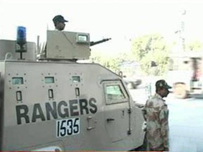 کراچی میں پرتشدد کارروائیوں کا سلسلہ جاری۔ فائرنگ کے مختلف واقعات میں ایک سیاسی تنظیم کے رہنما سمیت دو افراد جاں بحق .