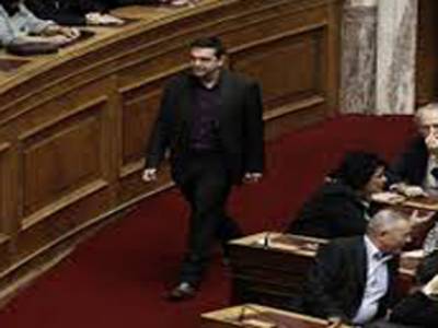  یونان کے نومنتخب وزیراعظم الیکسِس سپراس نے کابینہ کا حجم کرتے ہوئے صرف گیارہ وزرا کا اعلان کیا ہے 