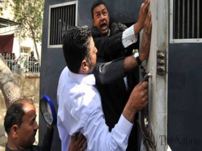 تحریک انصاف نے ڈسکہ واقعے کیخلاف منگل کو ملک گیر احتجاج کا اعلان کردیا