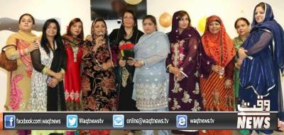 پیرس میں آصفہ ہاشمی کی قیادت میں عید میلہ کا اہتمام پاکستانی نژاد فیشن ڈیزائنر بشری نذیر کو ایوارڈ دیا گیا