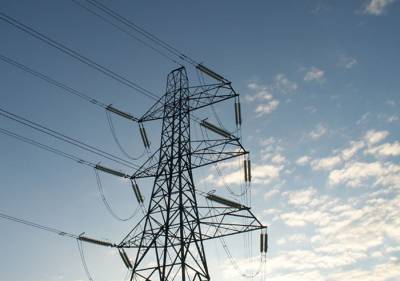 بجلی تقسیم کرنے والی کمپنیوں نےقومی خزانے کو 33 ارب 20کروڑ روپے سے زائد کا جھٹکا لگا دیا