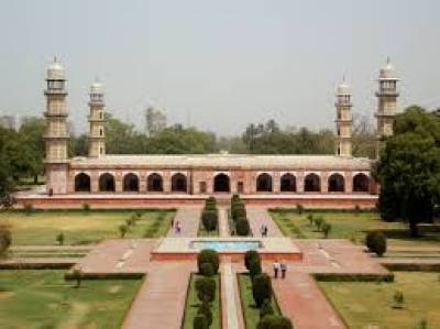  لاہور مغلیہ دور کی تاریخی عمارتوں کی وجہ سے اپنی الگ پہچان رکھتا ہے