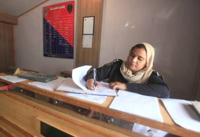 خیبر پختونخوا حکومت کا تھانوں میں خواتین ڈیسک قائم کرنے کا فیصلہ 