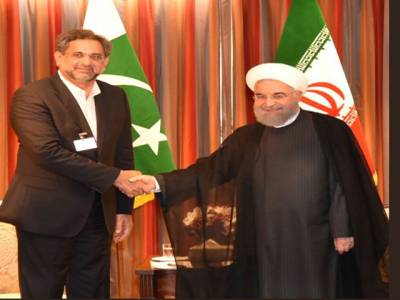 وزیراعظم شاہد خاقان عباسی کی ایرانی صدر محمد حسن روحانی سے ملاقات