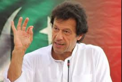 چیئرمین تحریک انصاف عمران خان نے ملک میں قبل از وقت انتخابات کا مطالبہ کردیا