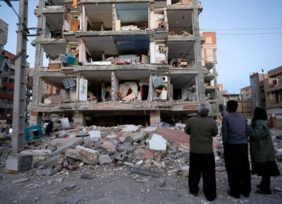 عراق اور ایران کے سرحدی علاقے میں 7.4 شدت کے زلزلے نے ہر چیز تہس نہس کر ڈالی