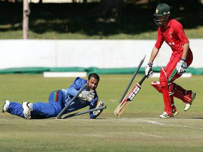 افغانستان اور زمبابوے کی کرکٹ ٹیمیں شارجہ میں ون ڈے اور ٹی 20 سیریز کھیلیں گی۔