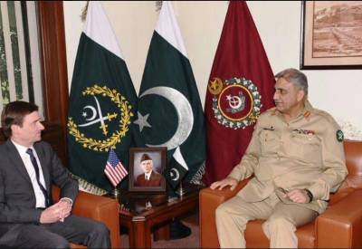  آرمی چیف جنرل قمر جاوید باجوہ سے پاکستان میں امریکی سفیر ڈیوڈ ہیل کی ملاقات کی دو طرفہ تعلقات اور خطے کی مجموعی سکیورٹی صورت حال پر تبادلہ خیال