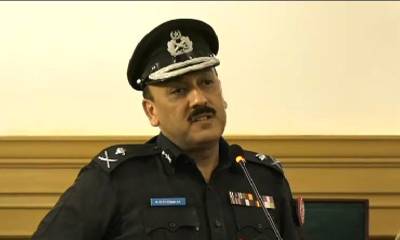 سپریم کورٹ کا اے ڈی خواجہ کو آئی جی سندھ برقرار رکھنے کا حکم