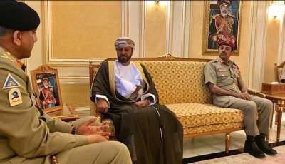 آرمی چیف جنرل قمرباجوہ کاعمان کا سرکاری دورہ, عمان کے وزیردفاع،آرمی چیف اورفضائی افواج کے سربراہ سے ملاقاتیں