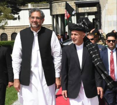 وزیراعظم شاہد خاقان عباسی سرکاری دورے پر افغانستان ، افغان صدر اشرف غنی سے ملاقات, دونوں ممالک کے درمیان وفود کی سطح پر مذاکرات 