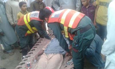 لاہور میں آندھی کے باعث زیرتعمیر عمارت کی چھت گر گئی، 3 مزدورجاں بحق