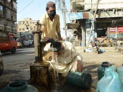 آج کراچی کا ذیادہ سے ذیادہ درجہ حرارت 37 سے 39 ڈگری سینٹی گریڈ تک جاسکتا ہے