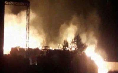 لاہور کے علاقہ سندر اسٹیٹ میں گزشتہ روز لگنے والی آگ پر قابو پالیا گیا۔