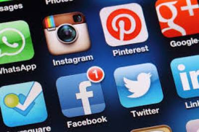 مصر کی پارلیمان نے پاپولر سوشل میڈیا اکائونٹس کو ریگولیٹ کرنے کی خاطر ایک متنازعہ قانون منظور کر لیا 
