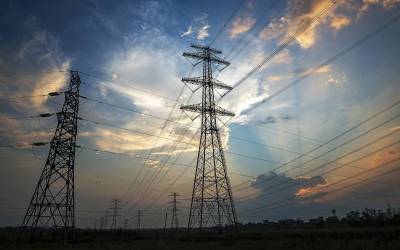 ملک میں گذشتہ مالی سال کے دوران بجلی کی زیادہ سے زیادہ طلب 25,227 میگاواٹ رہی