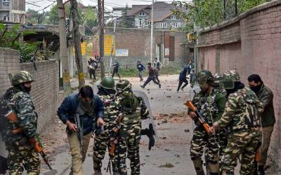 بھارتی فوج نے دہشت گردی کی تازہ کارروائی، 3 کشمیری نوجوانوں کو شہید کر دیا۔