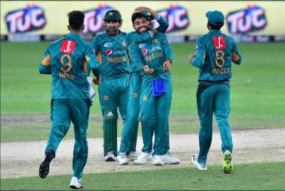 پاکستان اور نیوزی لینڈ کے درمیان 3 ٹی 20 کرکٹ میچوں کی سیریز کا پہلا میچ بدھ کھیلا جائیگا۔