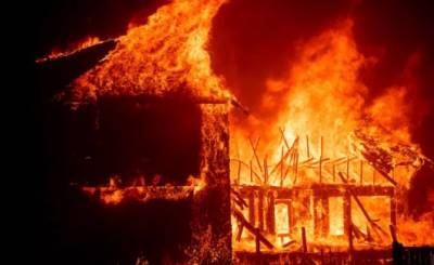 امریکہ:کیلیفورنیا میں خوفناک آتشزدگی 42جانیں نگل گئی