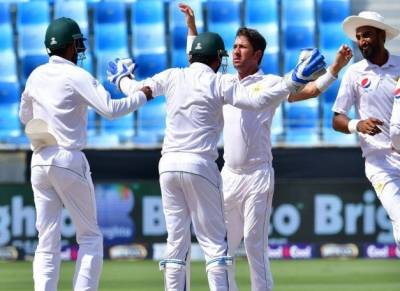 دبئی ٹیسٹ: پاکستان نے نیوزی لینڈ کو اننگز اور 16 رنز سے شکست دیدی