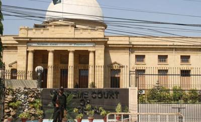 سپریم کورٹ کا کراچی میں تجاوزات کیخلاف بلاامتیاز کارروائی جاری رکھنے کا حکم