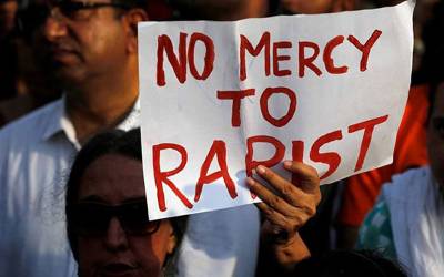 بھارت میں بچوں سے جنسی زیادتی کے ملزموں کو سزائے موت دینے کا فیصلہ 