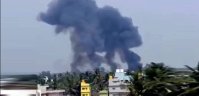 بھارتی فضائیہ کے 2 لڑاکا طیارے ریہرسل کے دوران ٹکرا کر تباہ 