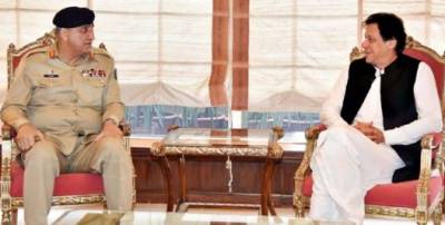 وزیراعظم عمران خان سے آرمی چیف جنرل قمر باجوہ کی ملاقات