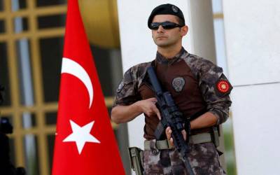 ترکی میں 300 کے قریب حاضر فوجیوں کی گرفتاری کا حکم