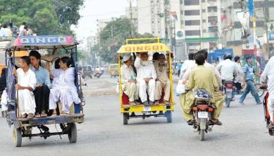 کراچی: چنگچی رکشے میں 4 سے زائد مسافر بٹھانے پر پابندی عائد