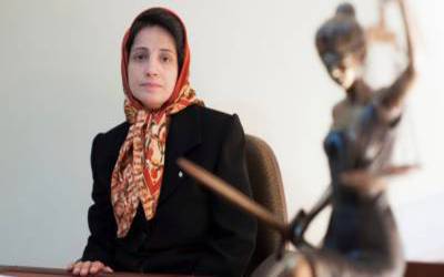 ایران میں انسانی حقوق کی وکیل کو 38سال قید، 148کوڑوں کی سزا