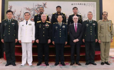پاک بحریہ کے سربراہ ایڈمرل ظفر محمود عباسی کی چینی بحریہ کی ستر سالہ تقریبات میں شرکت اور چین کے وزیرِ دفاع سے ملاقات 