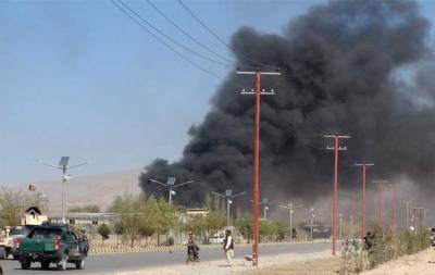 افغانستان:پولیس اسٹیشن پر خودکش کار بم دھماکے میں8پولیس اہلکار ہلاک