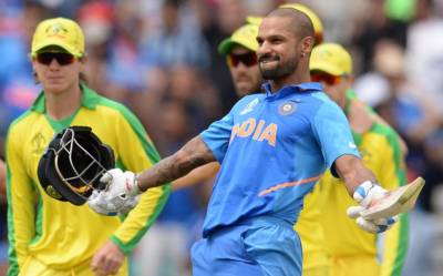 بھارت کا آسٹریلیا کو جیت کیلئے 353رنز کا ہدف