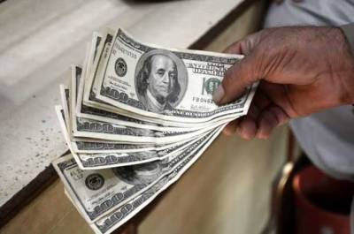  کاروباری ہفتے کے پہلے روز انٹر بینک میں ڈالر کی قدر میں 2 پیسے اضافہ 