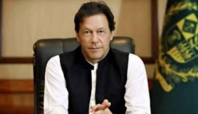  وزیراعظم عمران خان نےآرمی چیف کی مدت ملازمت میں توسیع کی سمری طلب کر لی