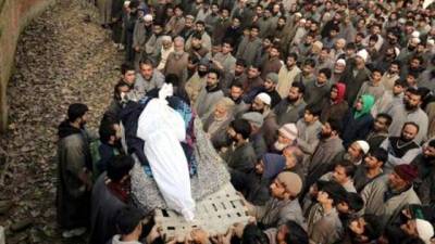 مقبوضہ کشمیر: قابض بھارتی فوج کی جانب سے کشمیریوں کے قتل عام میں اضافہ، 18 کشمیری شہید