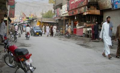 لاک ڈاون میں سختی نہ ہوئی تو بلوچستان میں جولائی تک کورونا کیسز 11 لاکھ ہوسکتے ہیں۔ ڈی جی ہیلتھ بلوچستان