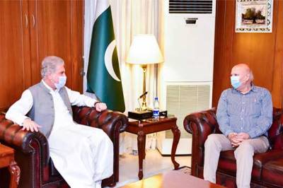  گورنر پنجاب کی شاہ محمود سے ملاقات، باہمی دلچسپی کے امور پر تبادلہ خیال