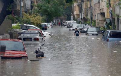  کراچی میں مون سون کے سیزن کے دوران بارشوں کے نتیجے میں 30 افراد جاں بحق
