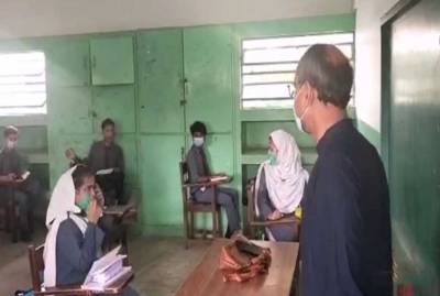 وزیر تعلیم سندھ سعید غنی کا مختلف سکولوں کا دورہ، انتظامات کا جائزہ لیا
